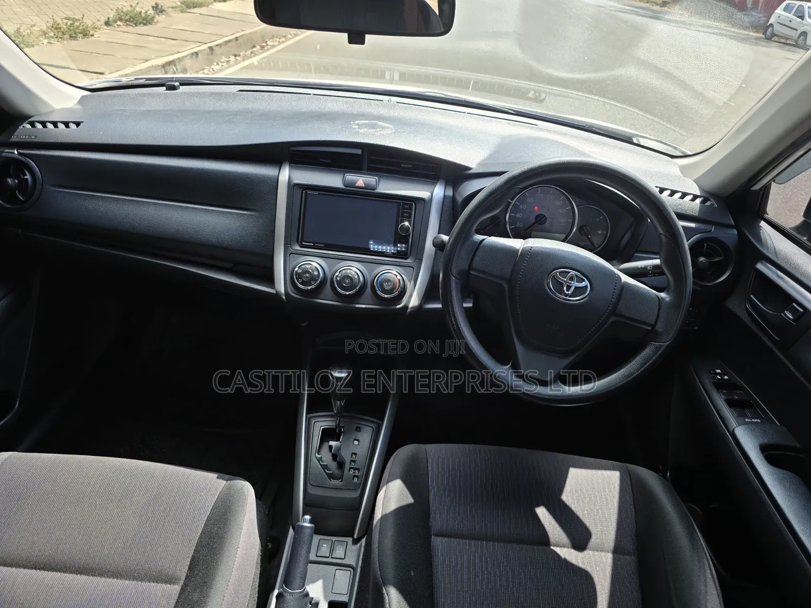 Toyota Corolla Fielder 2017 White