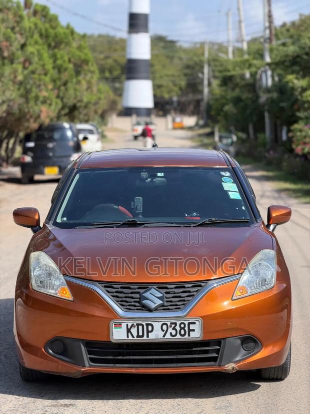 Suzuki Baleno 2016 Gold