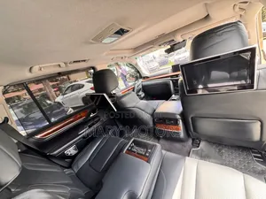 New Lexus LX 2016 Gold