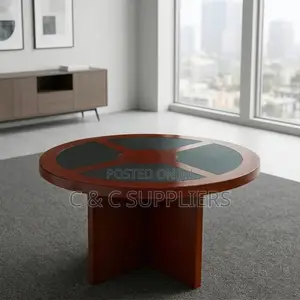Mahogany Round Meeting Boardroom Table.