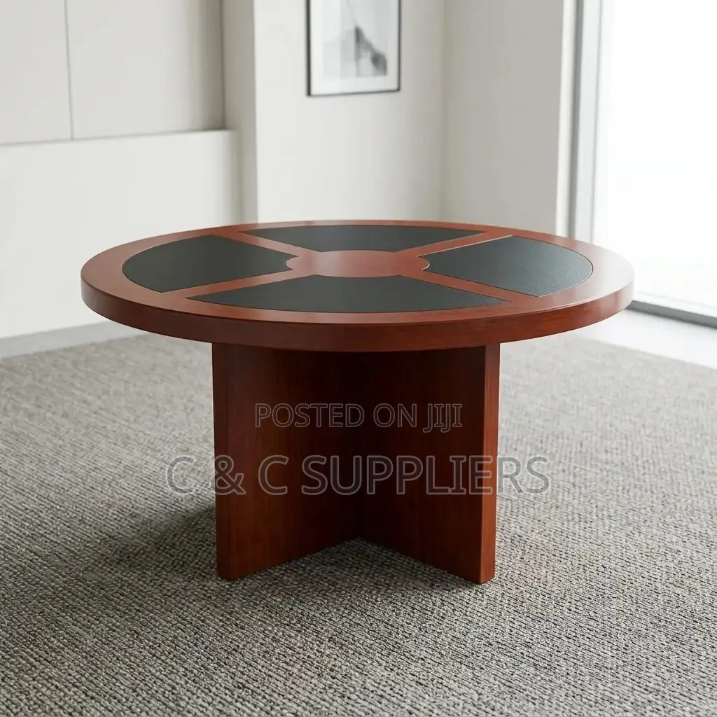 Mahogany Round Meeting Boardroom Table.
