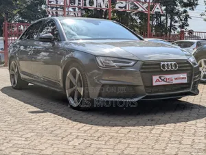 Audi A4 2.0T ultra Premium FWD 2018 Gray