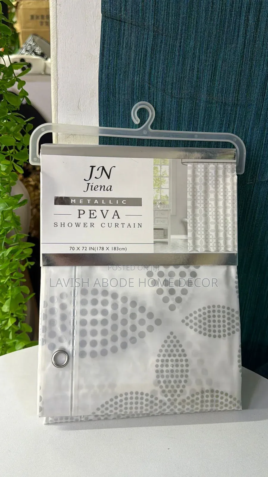 Gray Floral Shower Curtains – Elegant Bathroom Decor