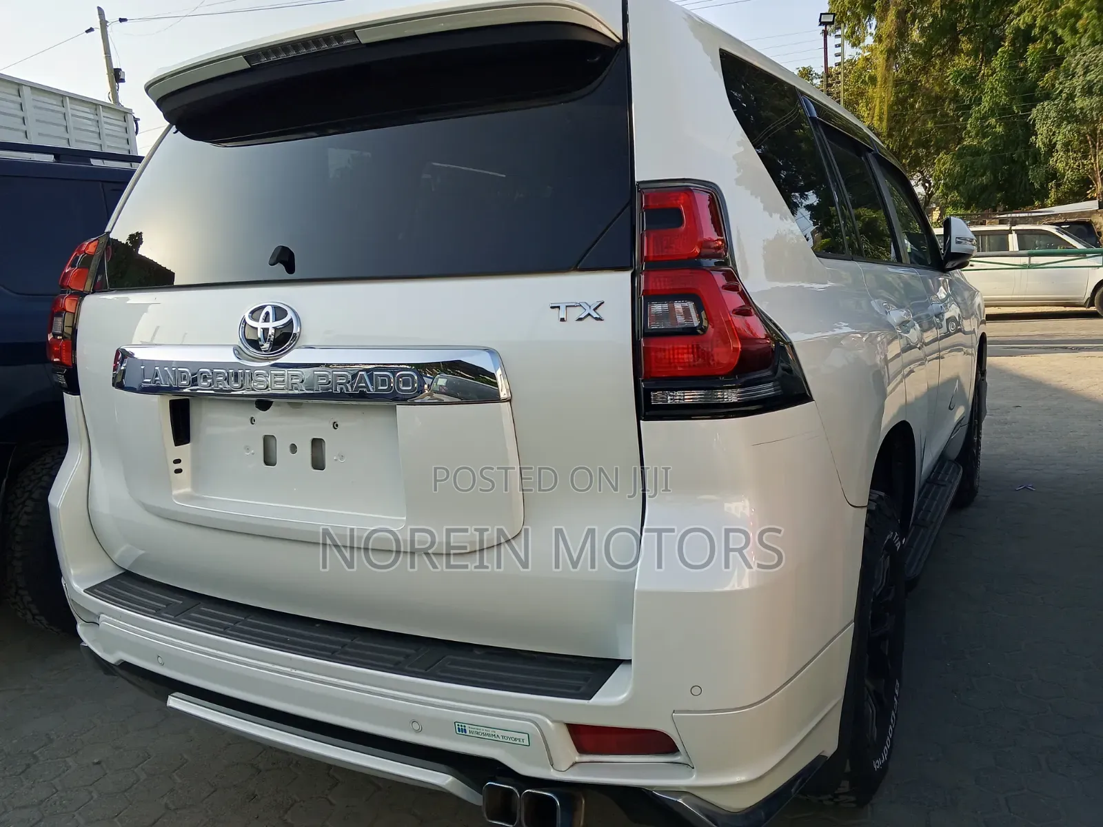 Toyota Land Cruiser Prado 2019 White