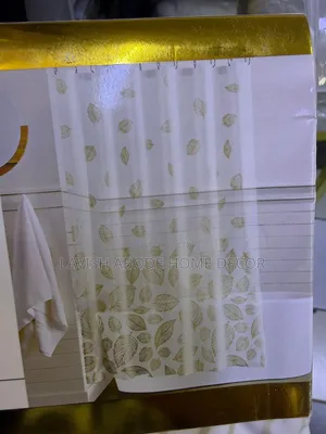 Gold Floral Shower Curtain – Elegant Bathroom Decor