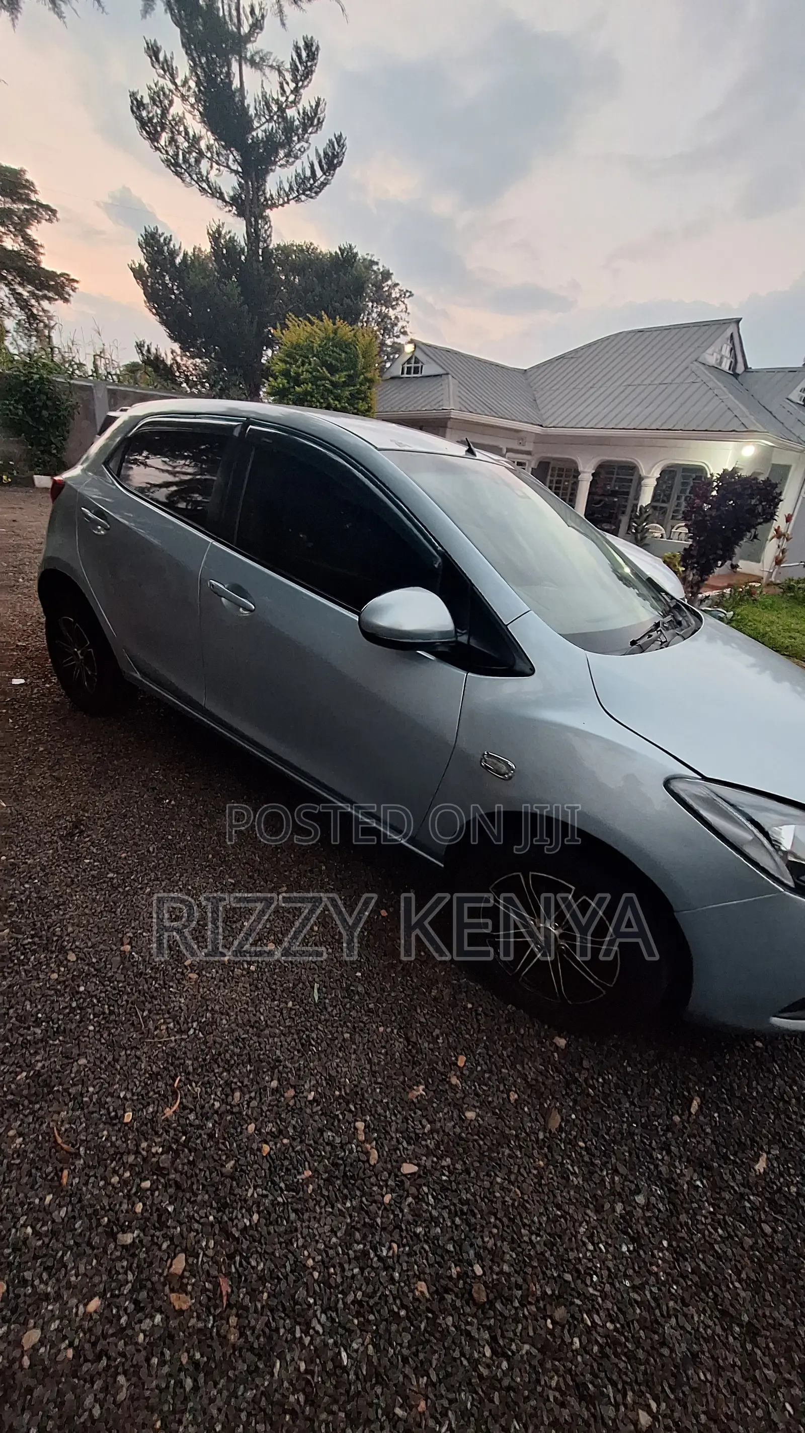Mazda 2 2010 Blue
