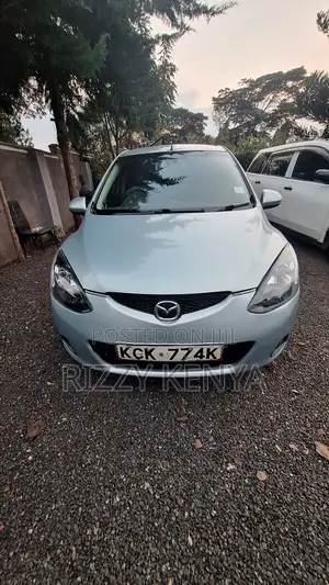 Mazda 2 2010 Blue