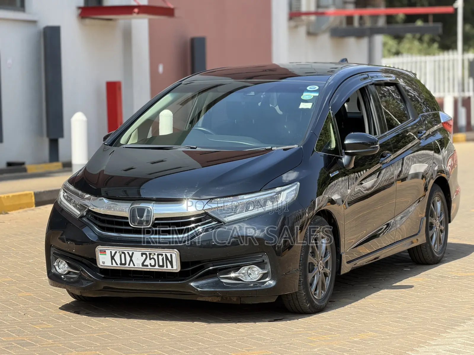 Honda Fit Shuttle 2018 Black