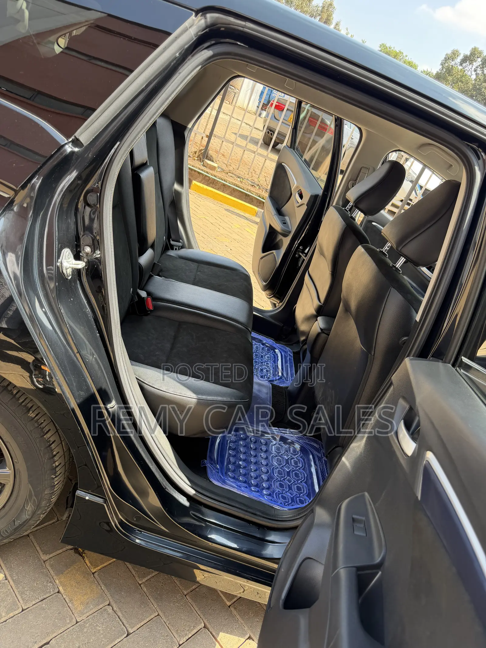 Honda Fit Shuttle 2018 Black