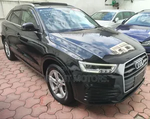 Audi Q3 2019 Black