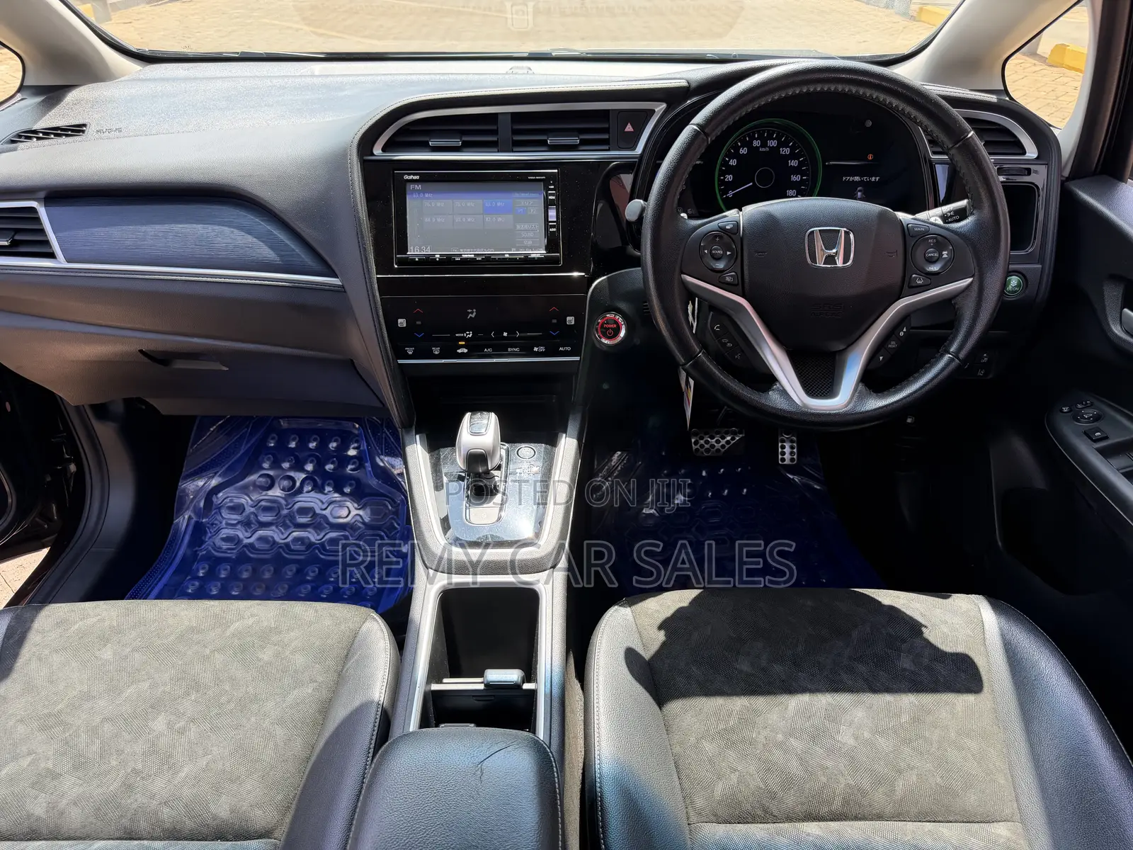 Honda Fit Shuttle 2018 Black