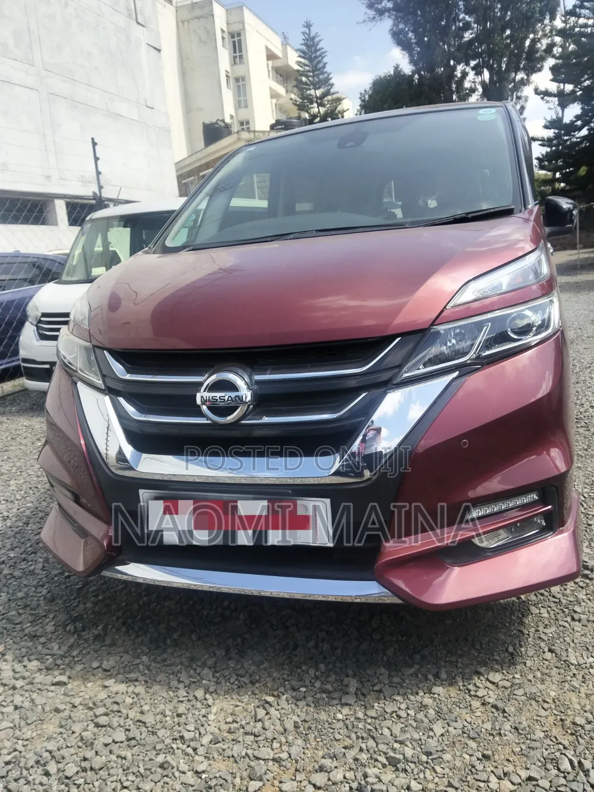 Nissan Serena 2019 Maroon