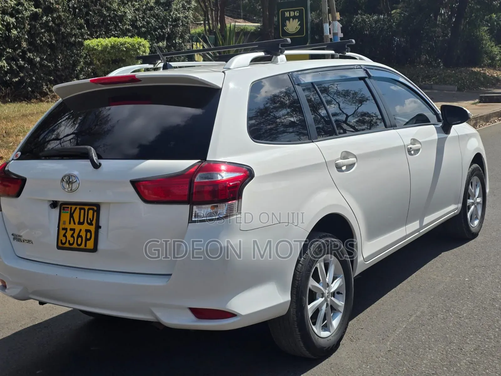 Toyota Corolla Fielder 2017 White