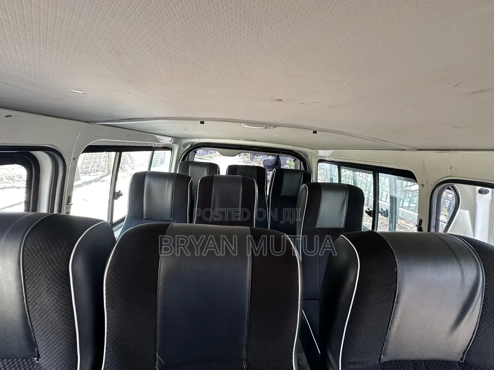 Toyota HiAce 2016 White