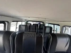 Toyota HiAce 2016 White
