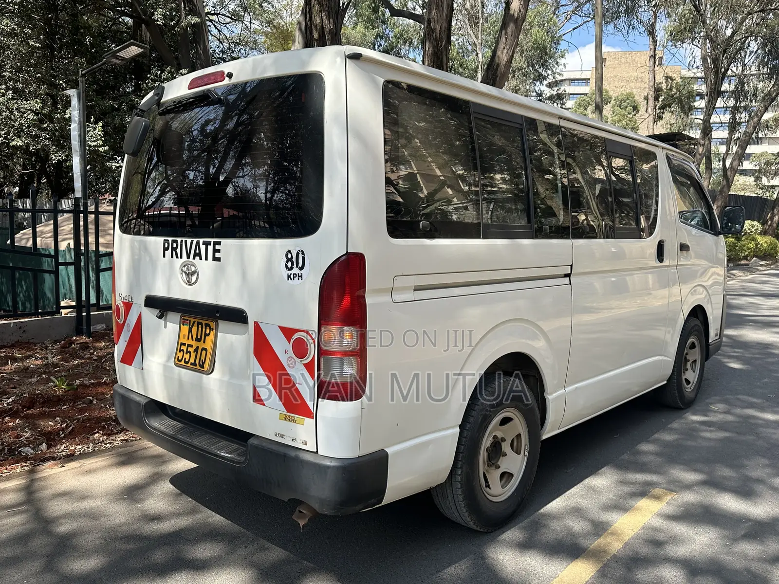 Toyota HiAce 2016 White