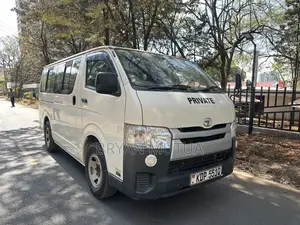 Toyota HiAce 2016 White