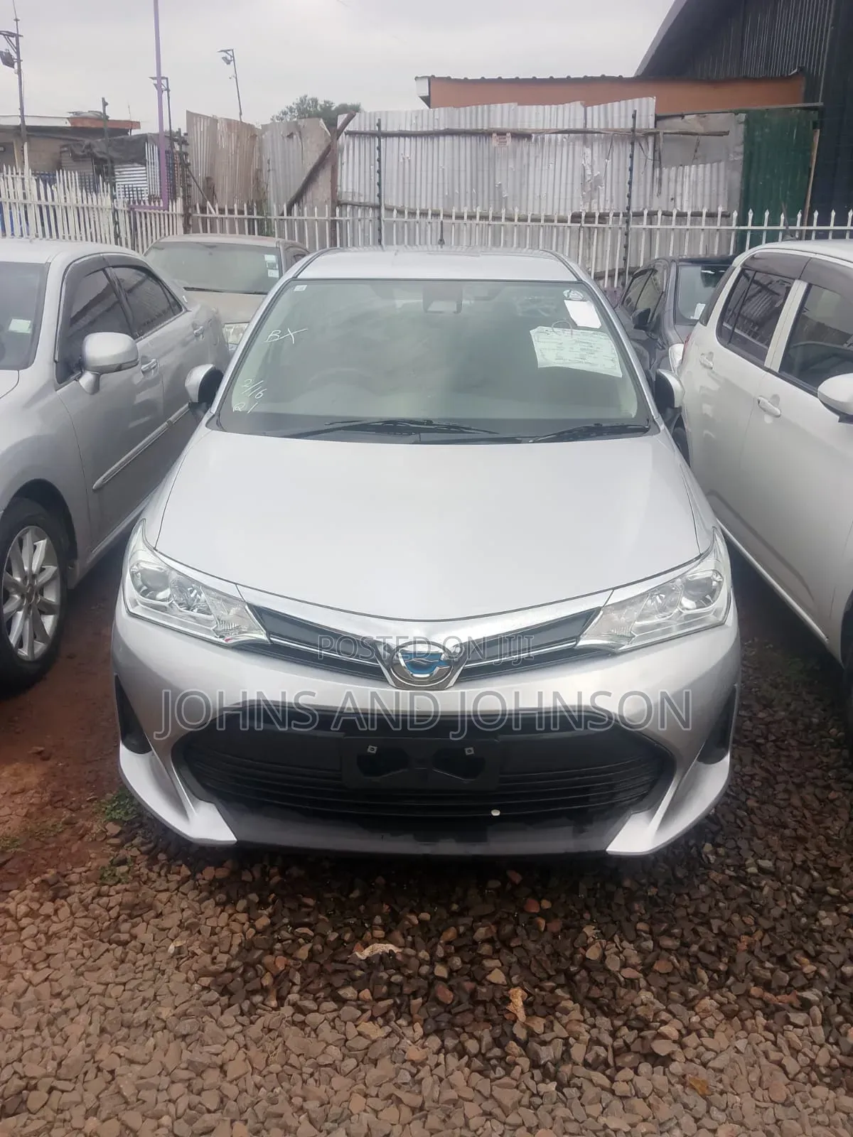 Toyota Corolla Fielder 2020 Silver