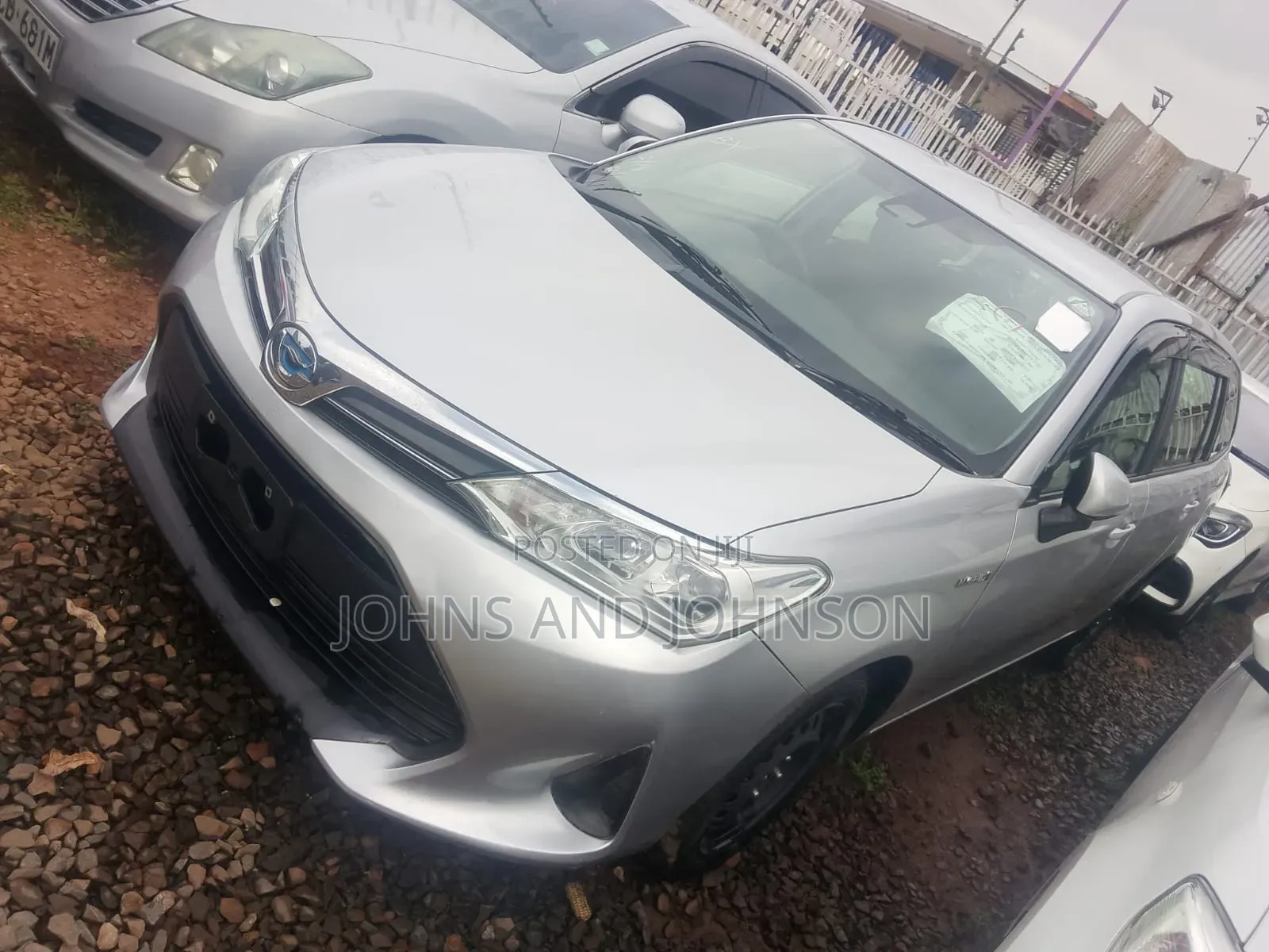 Toyota Corolla Fielder 2020 Silver