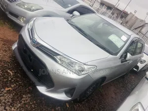 Toyota Corolla Fielder 2020 Silver