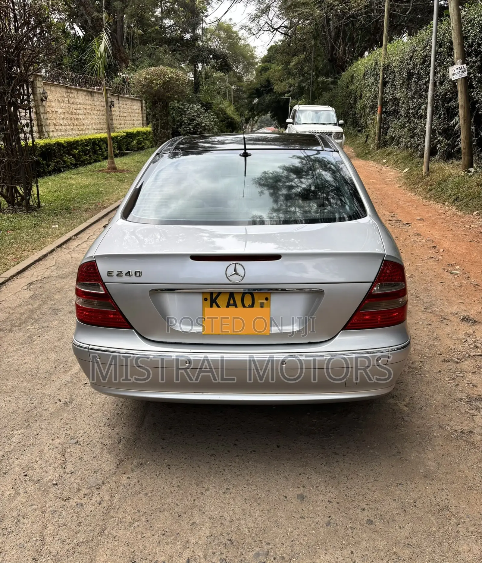 Mercedes-Benz E280 2002 Silver