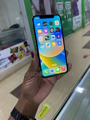 Apple iPhone X 256 GB White