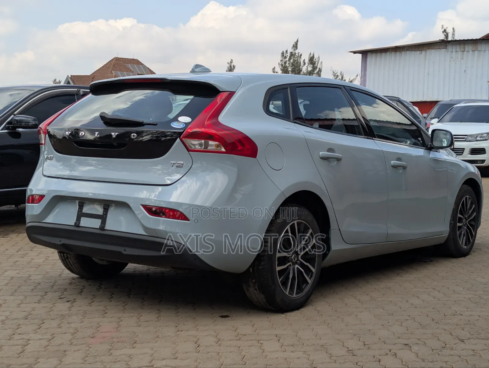 Volvo V40 2019 Gray