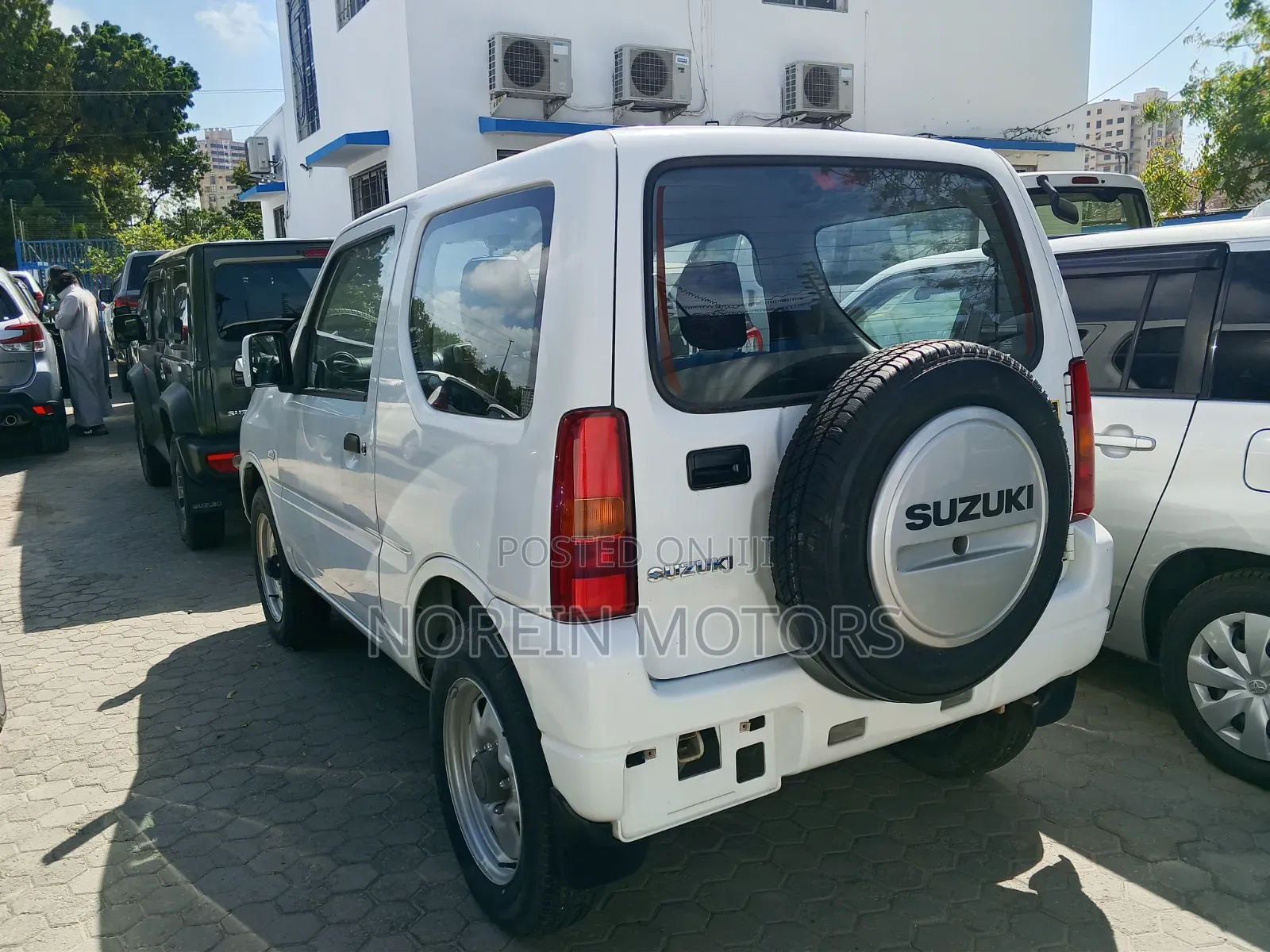 Suzuki Jimny 2018 White