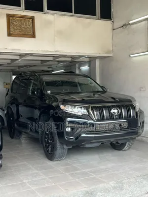 Toyota Land Cruiser Prado 2019 Black