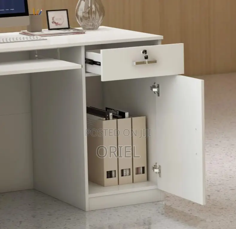 Office Desk : White Reception Desk