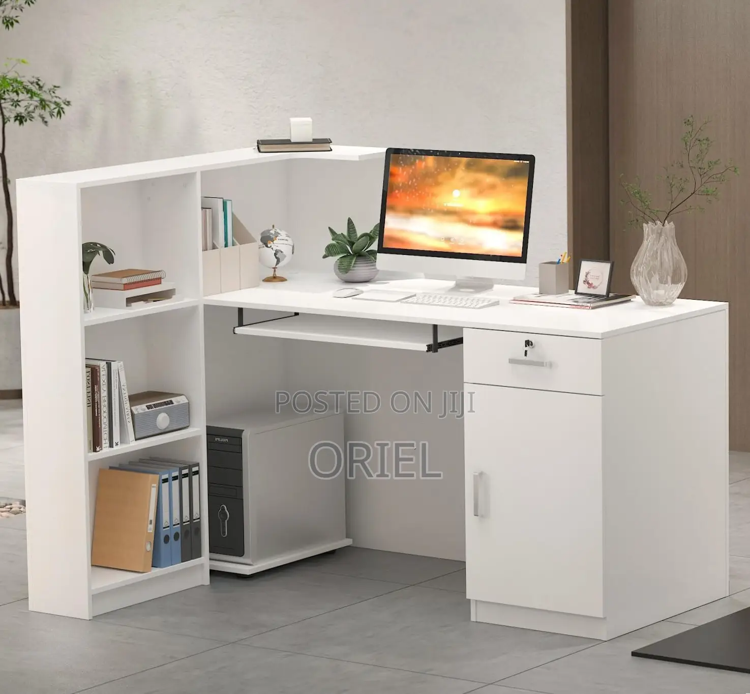 Office Desk : White Reception Desk