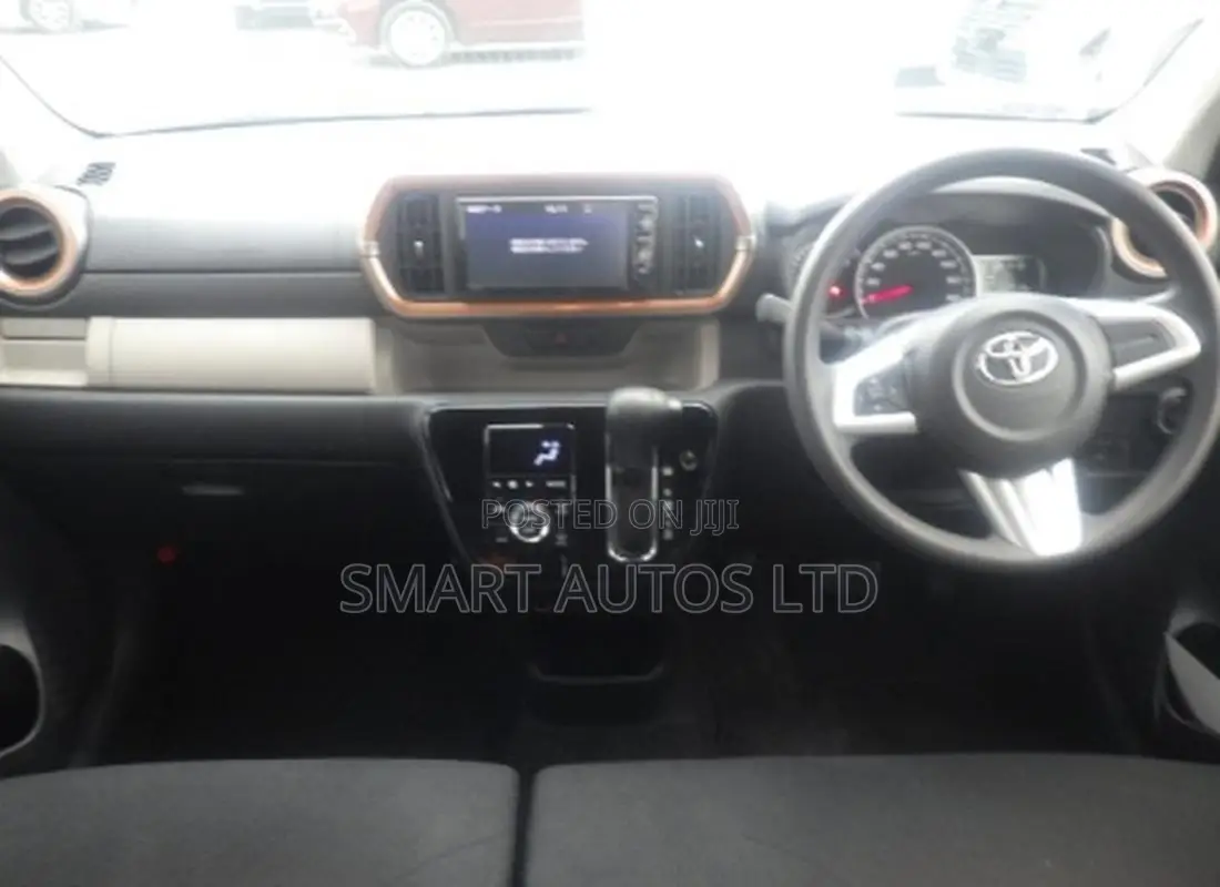 Toyota Passo 2020 Green