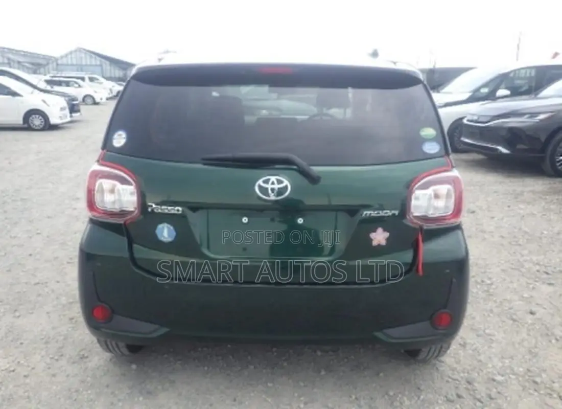 Toyota Passo 2020 Green