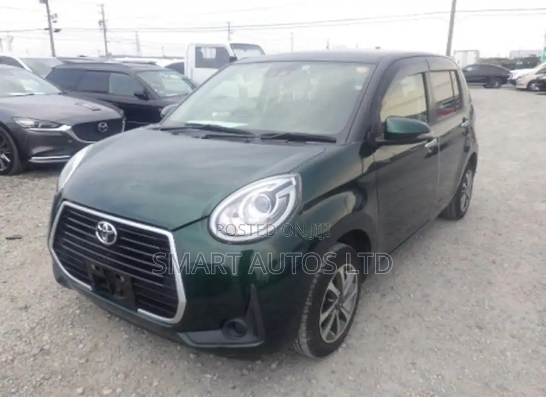 Toyota Passo 2020 Green