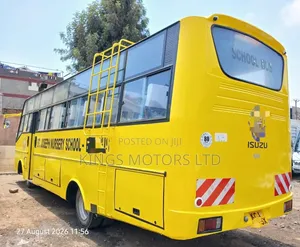 Isuzu Executive Bus 2010 Yellow