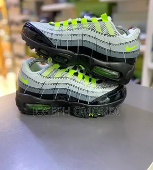 Buldoz Footwears