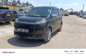 Toyota Spade 2015 Black
