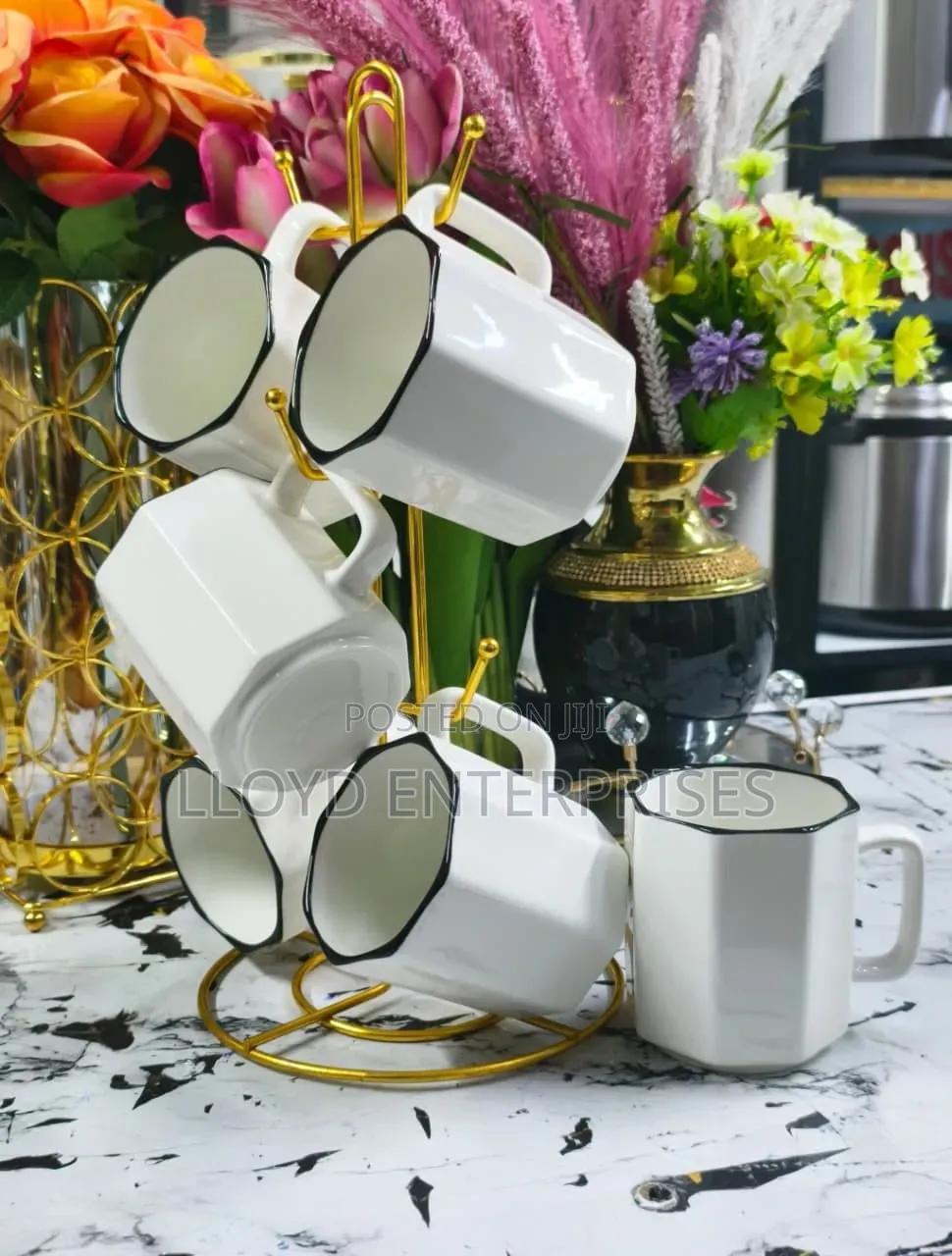 New In!!!!
*6pc Hexagonal Japanese Concise Mugs.