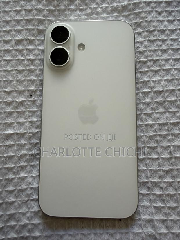 Apple iPhone 16 256 GB White