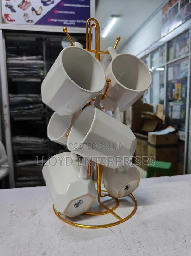 New In😍😍
6 PCS Mugs