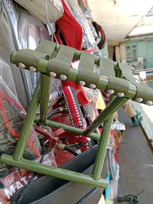 Military Green Style Pottable Camping Stool With Sturdy Metal Frame