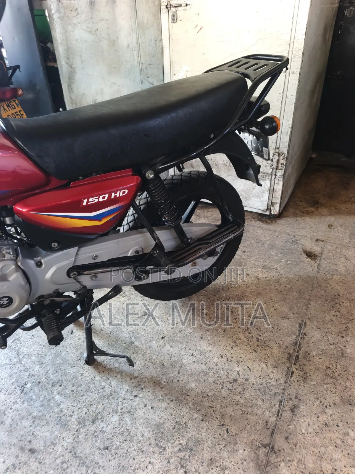 Bajaj Boxer 150 UG 2025 Red