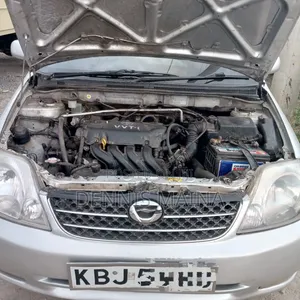 Toyota Corolla 2003 Silver