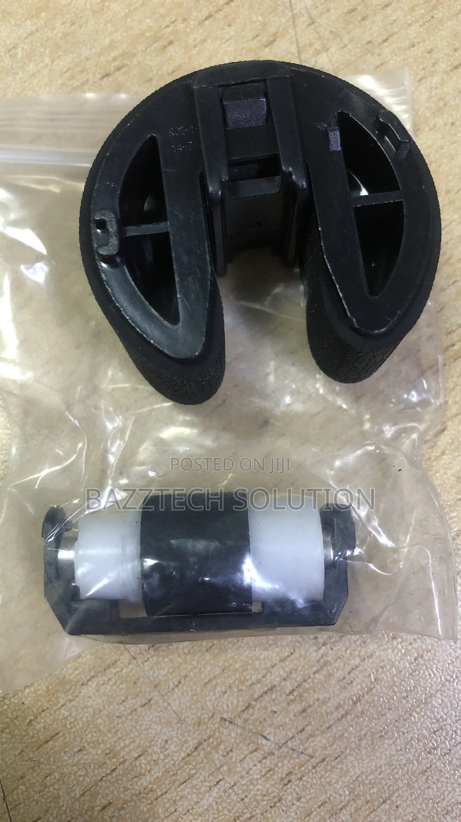 Pickup Roller for HP CP2025 CP1215 CM1415 CP 1210 1215 1510 1515 1518