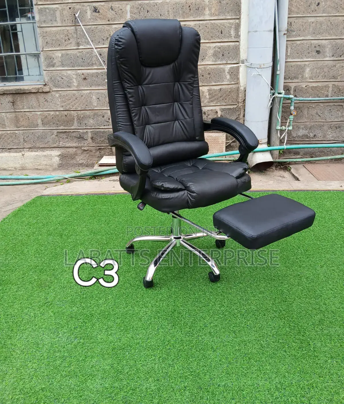 Managerial Boss Executive Office Chair With Footrest