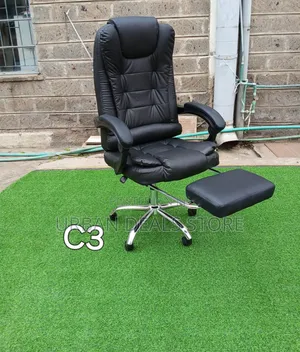 Managerial Boss Executive Office Chair With Footrest