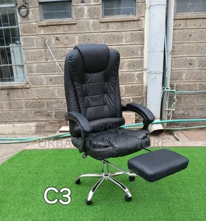 Managerial Boss Executive Office Chair With Footrest