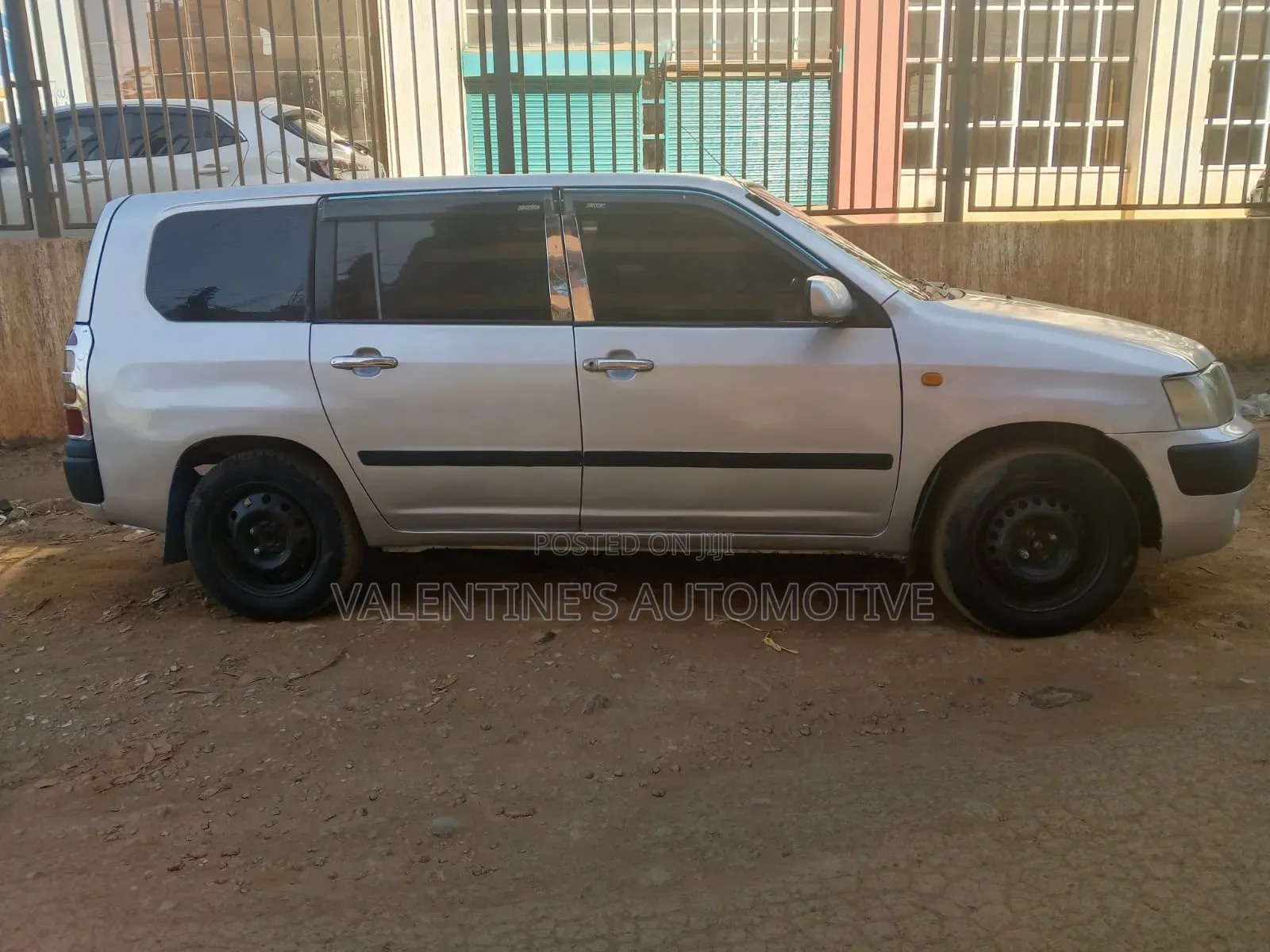Toyota Succeed 2005 Silver