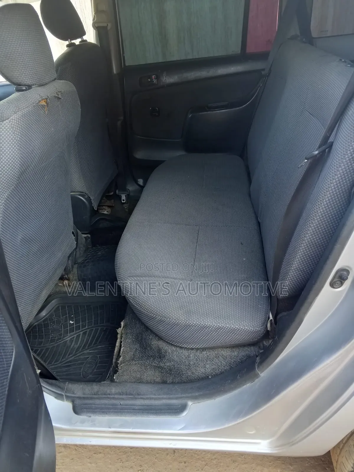 Toyota Succeed 2005 Silver