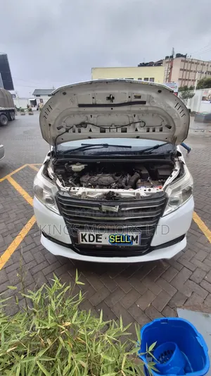 Toyota Noah 2014 White